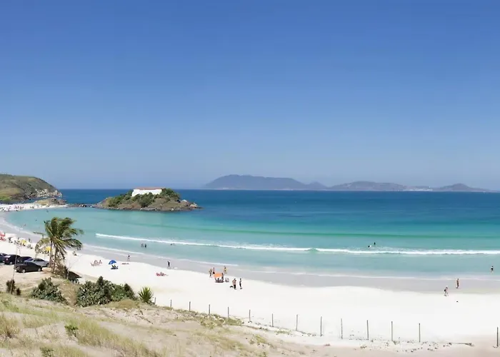 Suites - 100M Da Praia Do Forte - Cabo Frio Com Ar E Wi Fi